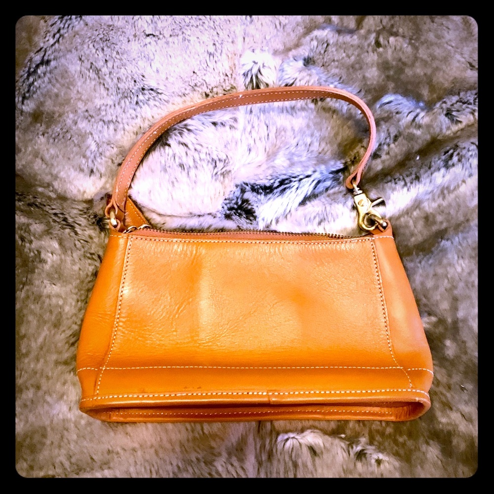 Beautiful Brown/Tan Leather Coach Purse